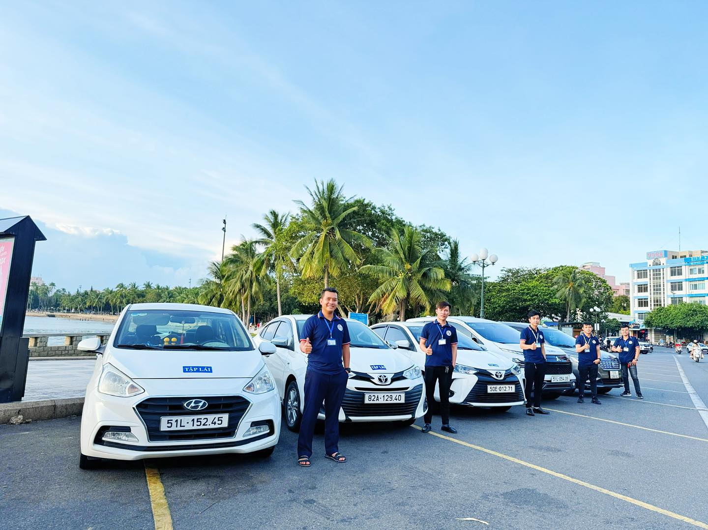 Đội ngũ giáp viên Văn phòng thầy hiếu đào Tạo lái xe